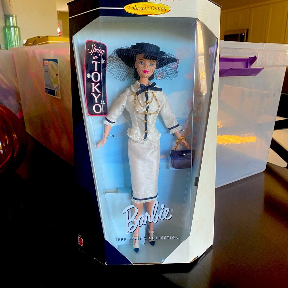 1999 Spring in Tokyo Barbie